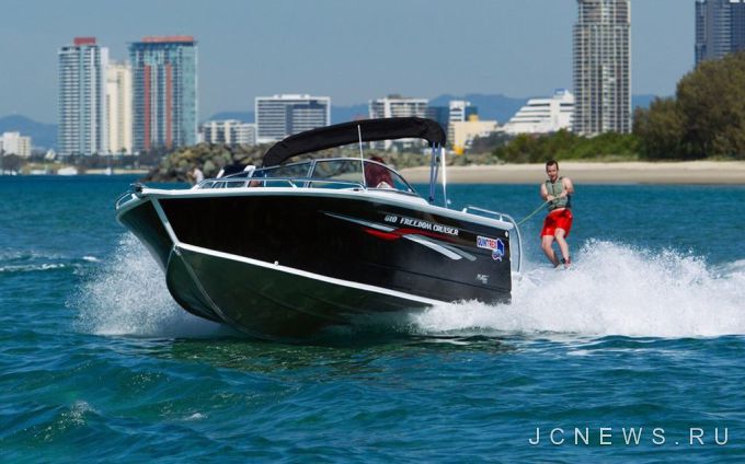 Quintrex ��������� 610 Freedom Cruiser