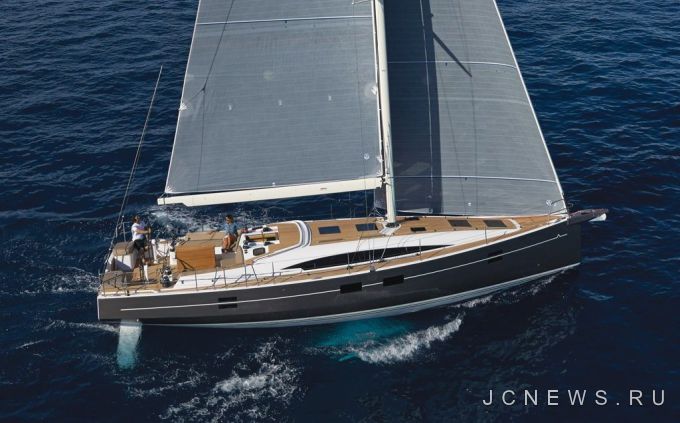 Sirena Marine ������������ ����� ������� - Azuree 46